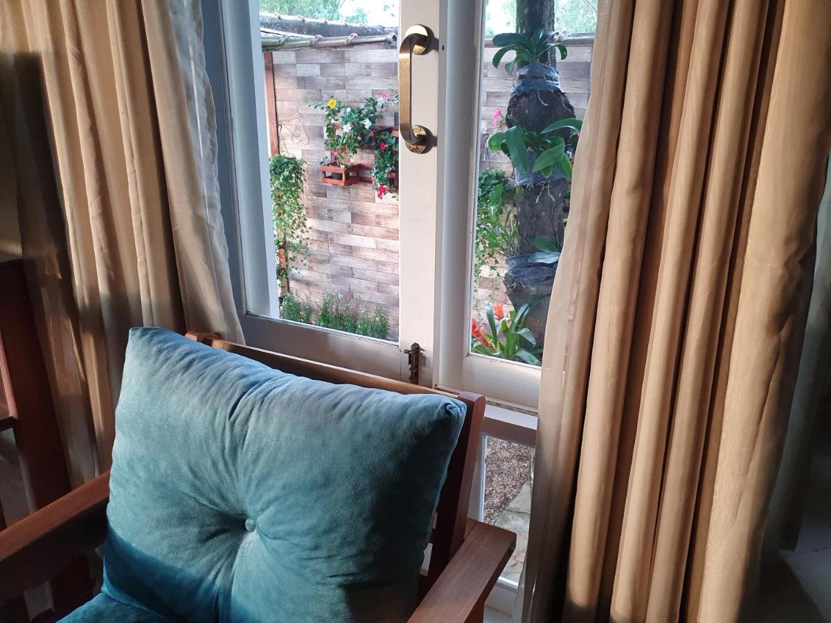 Flat para família com wifi grátis e vista das montanhas Conservatória Esterno foto