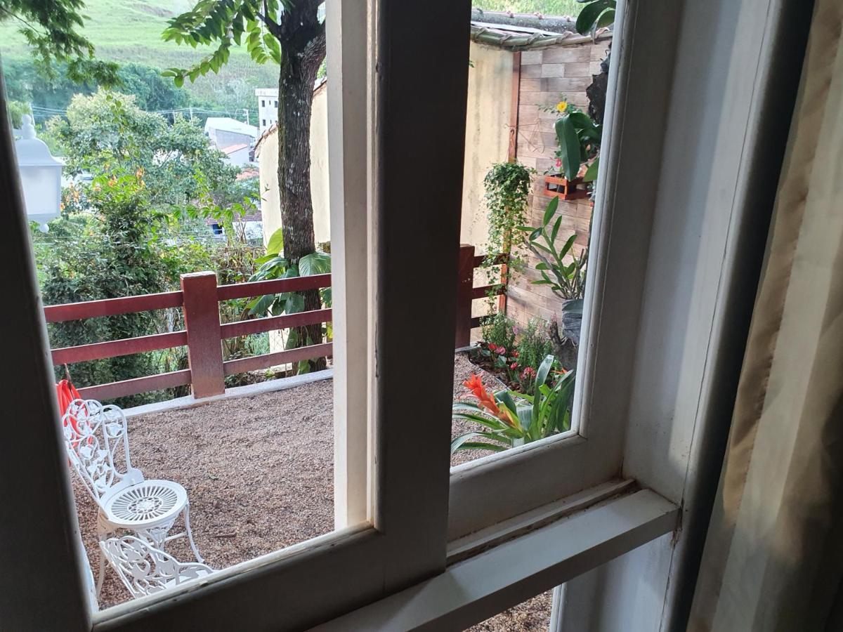 Flat para família com wifi grátis e vista das montanhas Conservatória Esterno foto